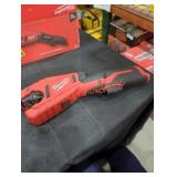 Milwaukee M12 cordless copper tubing cutter