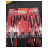 Milwaukee screwdriver set MISSING SCREWDRIVERS