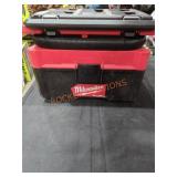 Milwaukee Packout 2.5Gal Wet Dry Vacuum