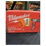 Milwaukee M12 Rivet Tool