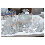 Fantasia dinnerware and accessories collection