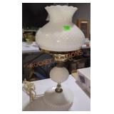 Hob Knob Milk Glass Vintage Table Lamp