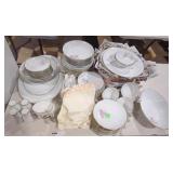 Noritake Roseville Dinnerware Set