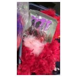 Feathered boa