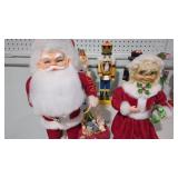 Vintage Santa Claus and misses Claus