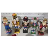 Nut crackers