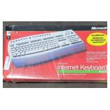 Micro Soft Internet Keyboard
