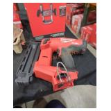 Milwaukee M18 18 ga brad nailer