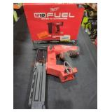 Milwaukee M18 18GA Brad Nailer