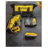 DeWalt 20V 23GA Pin Nailer Kit