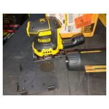 DeWalt 20v 1/4 Sheet Variable Speed Sander, Tool