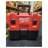 Milwaukee 1.6 Gallon Wet Dry Vacuum