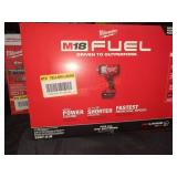 Milwaukee M18 1/2" High Torque Impact Wrench Kit