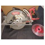 Milwaukee M18 7-1/4" Rear Handle Circular Saw,