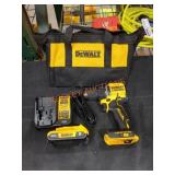 DeWalt 1/2" Drill Driver Kit