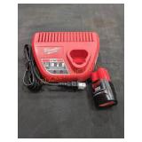 Milwaukee M12 CHARGER & BATTERY