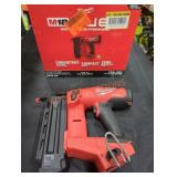 Milwaukee 18GA Brad Nailer