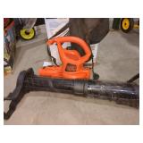 Black + Decker Corded Blower/ Vac