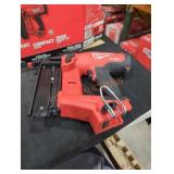 Milwaukee M18 18 ga brad nailer