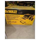 DeWalt 4.5Gal Electric WHEELED Compressor