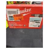 Milwaukee M12 Rivet Tool