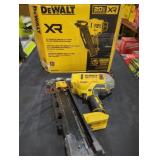 DeWalt 20V 21ï¿½ Framing Nailer