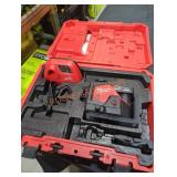 Milwaukee M12 green 360ï¿½ 3 plane laser kit