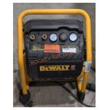 DEWALT 200 PSI Compressor