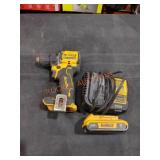 DeWalt 1/2" Drill Driver Kit