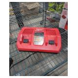 Milwaukee M18 dual Bay rapid charger