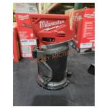 Milwaukee M18 compact router