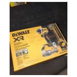 DeWalt 1/4" 3 Speed Impact Driver Kit