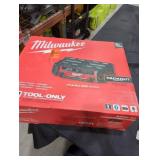 Milwaukee M18 packout radio+ charger