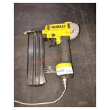 DeWalt Pneumatic 18Ga Brad Nailer