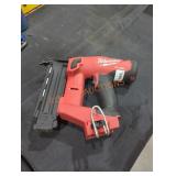 Milwaukee M18 18 ga brad nailer