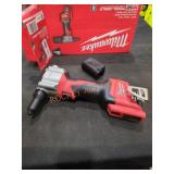 Milwaukee M12 Rivet Tool