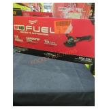 Milwaukee M18 4-1/2"-6" braking grinder