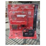 Milwaukee M18 5 ah battery and charger
