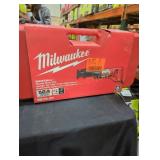 Milwaukee 12 amp Sawzall reciprocating saw kit