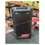 Milwaukee M12 speaker
