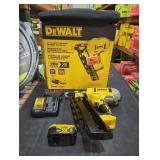 DeWalt 21ï¿½ Framing Nailer Kit