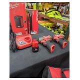 Milwaukee M12 2 tool combo kit