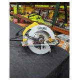 DeWalt 7-1/4" circular saw