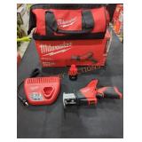 Milwaukee M12 Reciprocating Saw Kit