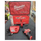Milwaukee M12 1/4" Impact Driver Kit