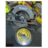 DeWalt 7-1/4" circular saw