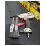 Porter Cable 18 ga brad nailer