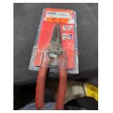Milwaukee 6 in 1 pliers