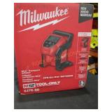 Milwaukee M12 Compact Inflator