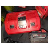 Milwaukee M18 Dual Bay Starter Kit, w/ XC5.0